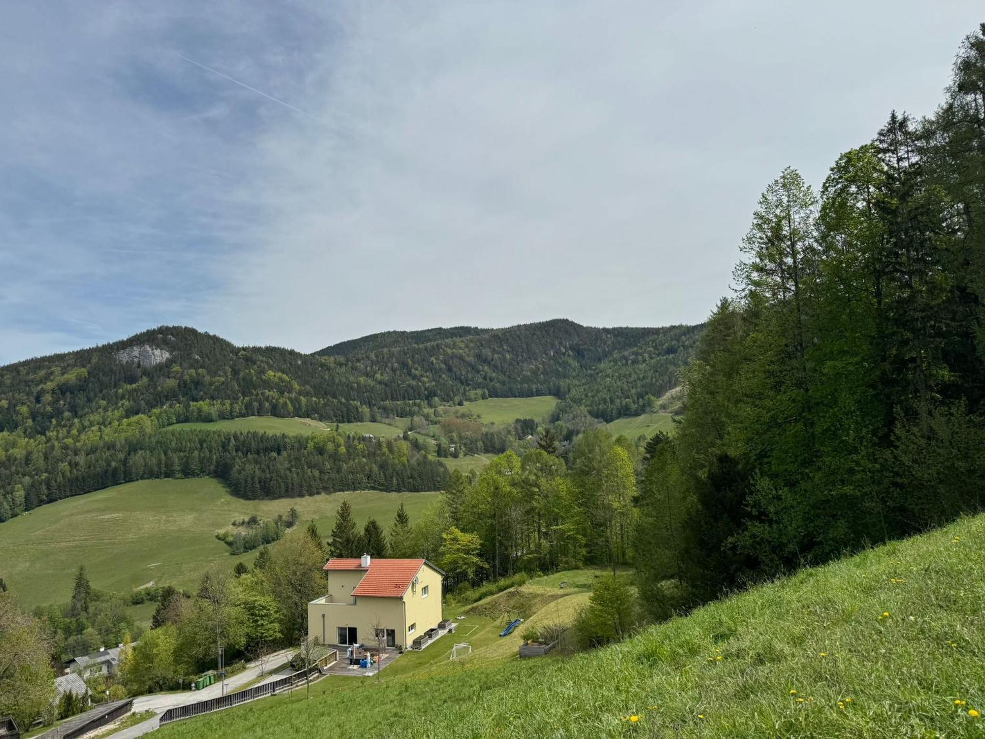 Schoene Ferienwohnung Schottwien Bagian luar foto