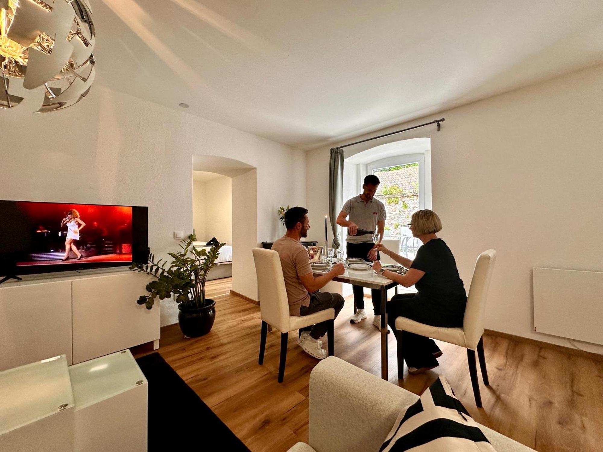 Schoene Ferienwohnung Schottwien Bagian luar foto